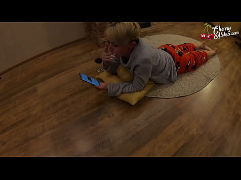 ❤️ Gekke Blondine Pijpt Enorme Pik en Stuitert Er Op - Anale Seks ❤  Sex at nl.shufflesex.ru ﹏
