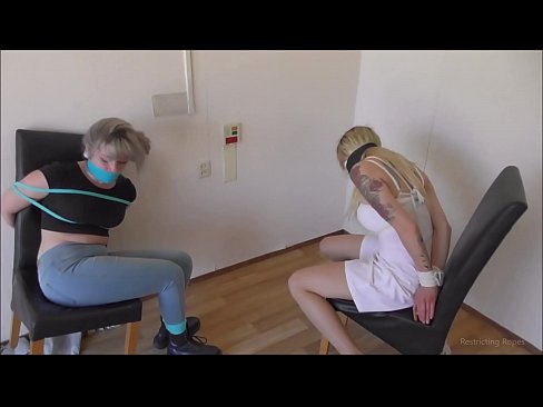 ❤️ Verslaafd / vastgebonden en de mond gesnoerd / jonkvrouw in nood ❤  Sex at nl.shufflesex.ru ﹏